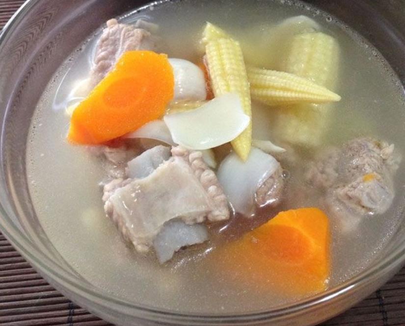 清炖排骨汤的做法，一道家常美食的细致烹饪指南，清炖排骨汤，家常美食细致烹饪指南