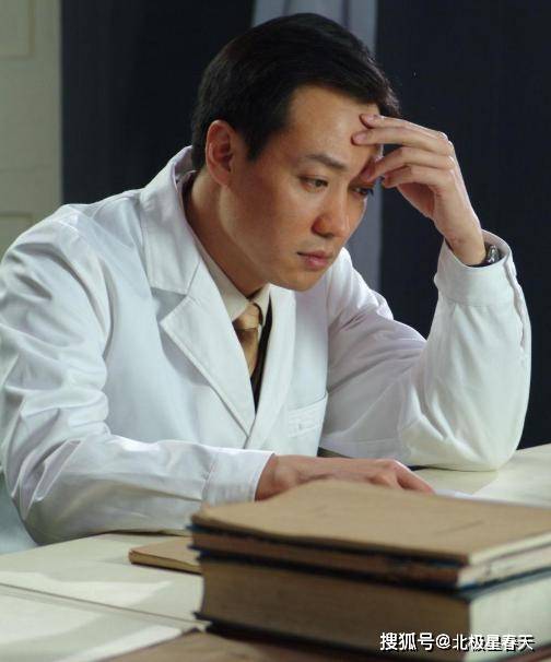 辛柏青个人资料及家庭背景解析，辛柏青个人资料与家庭背景深度解析