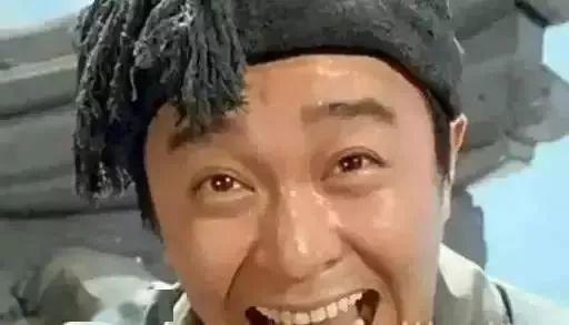 笑破肚子的笑话30个，让你乐翻天！，爆笑合集，精选笑话30个，让你笑到肚子疼！