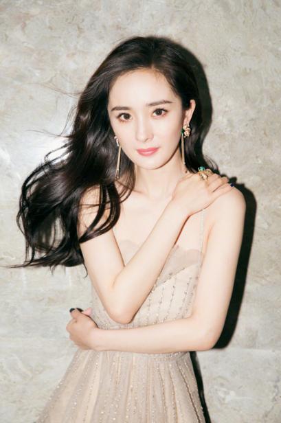 杨幂的电视剧全貌，从荧屏女神到多元角色的蜕变，杨幂，荧屏女神的蜕变与多元角色的全貌