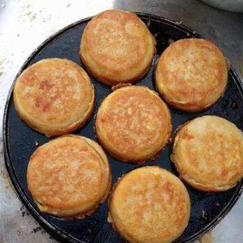 鸡蛋肉汉堡的正宗制作技艺探索，鸡蛋肉汉堡正宗制作技艺揭秘