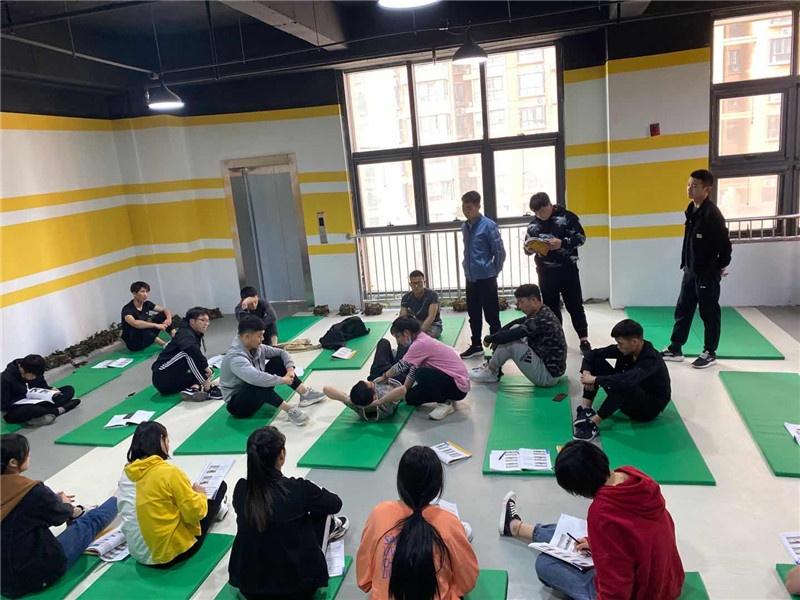 健身教练国职培训费用详解，究竟需要多少钱？，健身教练国职培训费用全面解析，究竟需要多少资金？