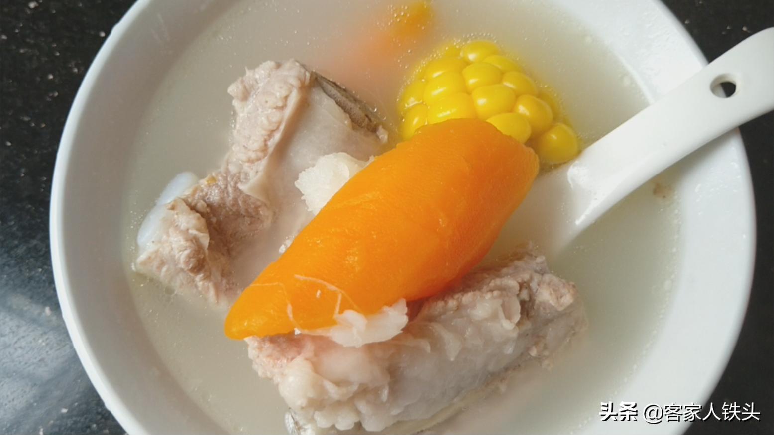 炖排骨汤，美味与营养的完美结合，炖排骨汤，美味与营养的绝佳融合