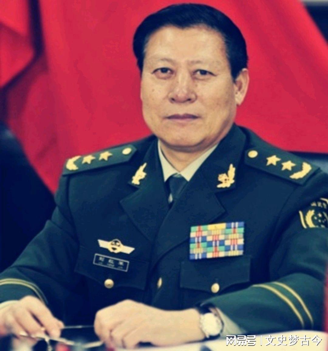 武警副司令员，职责、挑战与担当，武警副司令员，职责、挑战与担当之路