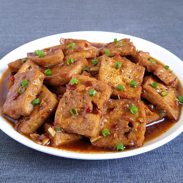 家常红烧豆腐的做法，家常红烧豆腐烹饪指南