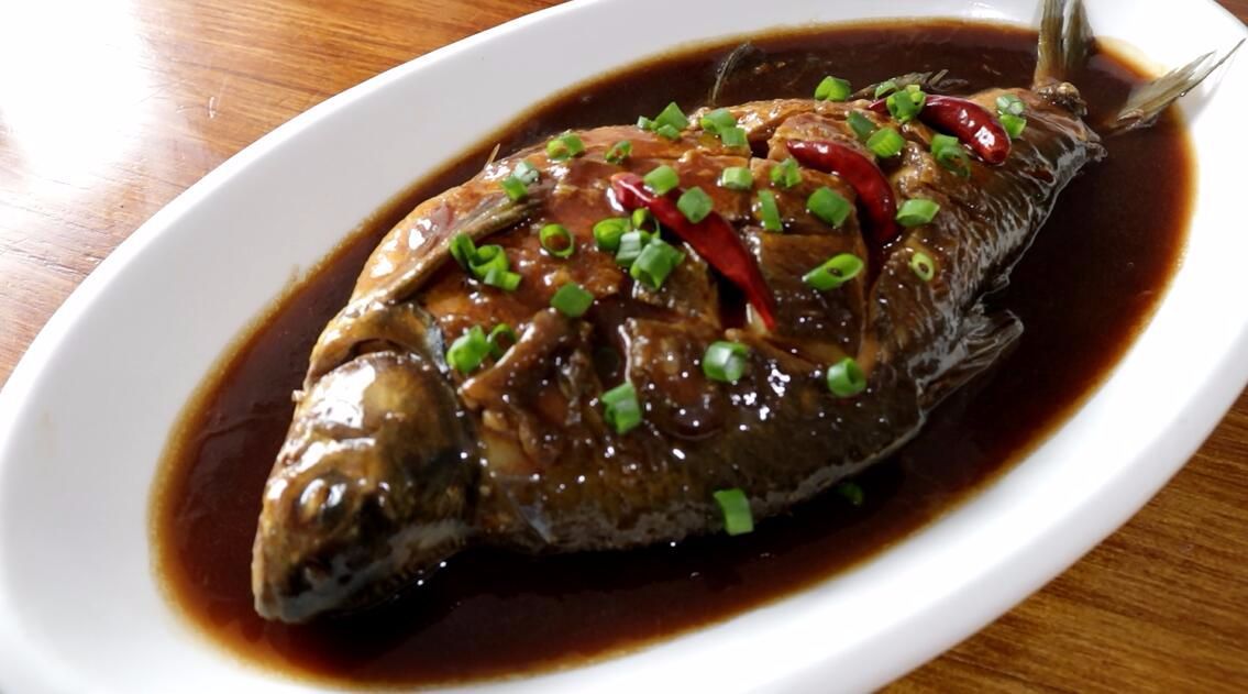 家常红烧鱼的做法，家常红烧鱼烹饪指南，美味红烧鱼的制作方法