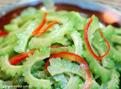 苦瓜烹饪技巧，如何做出美味可口的苦瓜佳肴，苦瓜烹饪秘诀，打造美味可口的苦瓜佳肴