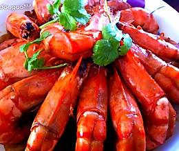 油焖大虾做法，一道家常美食的烹饪指南，家常美味，油焖大虾烹饪指南