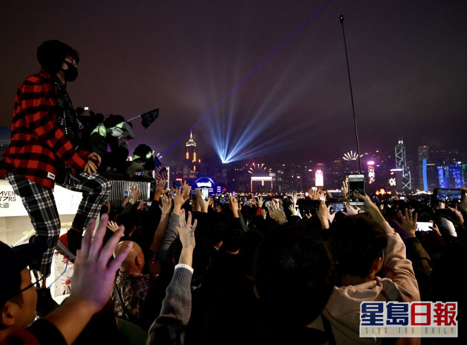 2025年香港正版资料免费大全图片，探索与期待，香港正版资料免费大全图片，探索与期待的未来展望（2025年）