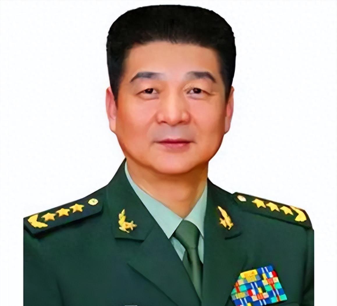 南部战区司令员及其级别概述，南部战区司令员级别概述及职责揭秘