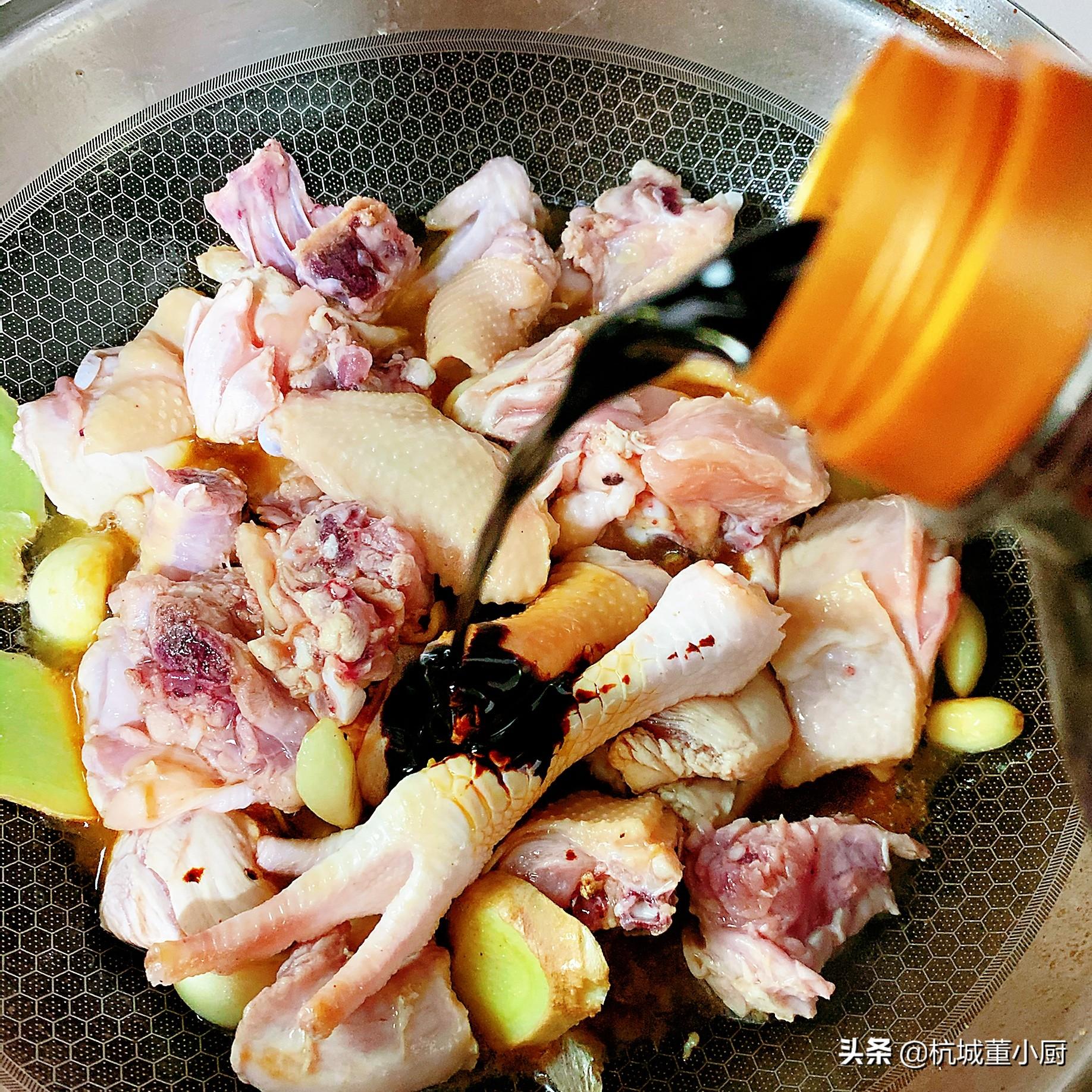 家常炖鸡肉的简单方法，家常炖鸡肉的简易做法指南