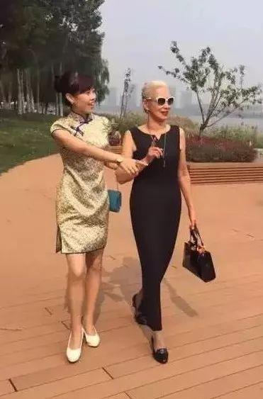 瑜伽视频课程，60分钟，塑造身心健康的旅程，瑜伽60分钟课程，塑造身心健康之旅