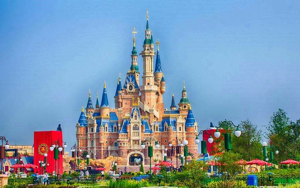 上海迪士尼乐园，梦幻之旅的绝佳选择，上海迪士尼乐园，梦幻之旅的首选之地