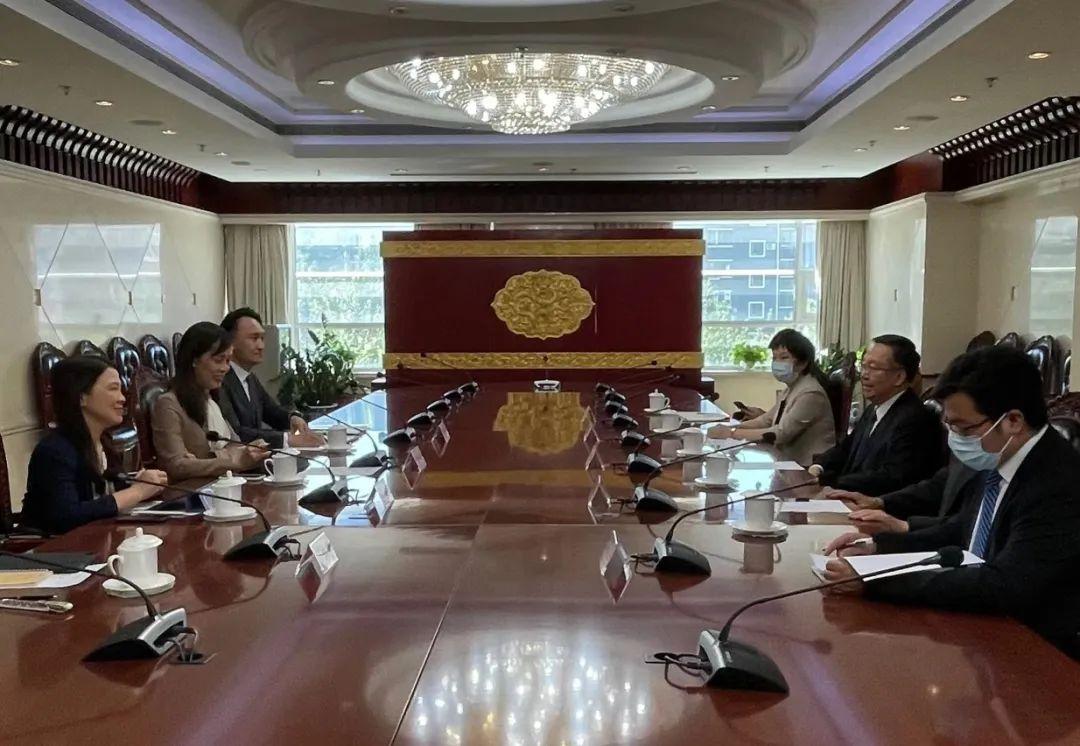 澳门彩票的未来展望，正版免费与精准预测的探索（2025展望），澳门彩票未来展望，正版免费与精准预测的探索（2025展望）